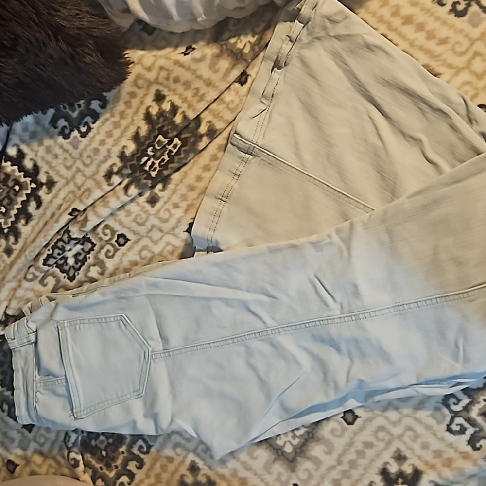 Distressed mega flares - Picture 2 of 2